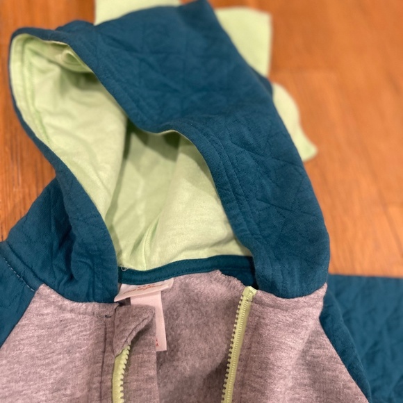 🦕 Cat & Jack Dino Hooded Romper – 24M | Like New | Zip-Up One Piece 🧸 - Picture 6 of 7